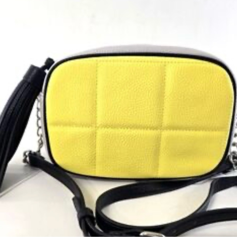 NWT Tahari Quincy Crossbody bag in daffodil, grey and white color block